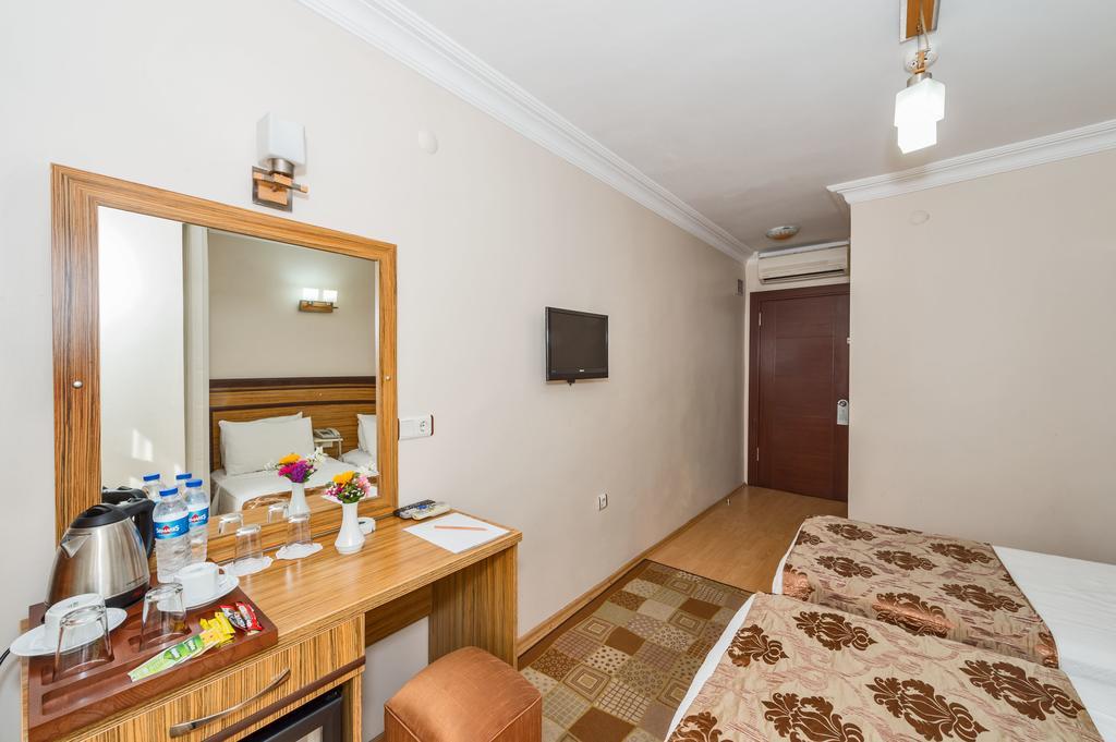May Hotel Istanbul Luaran gambar